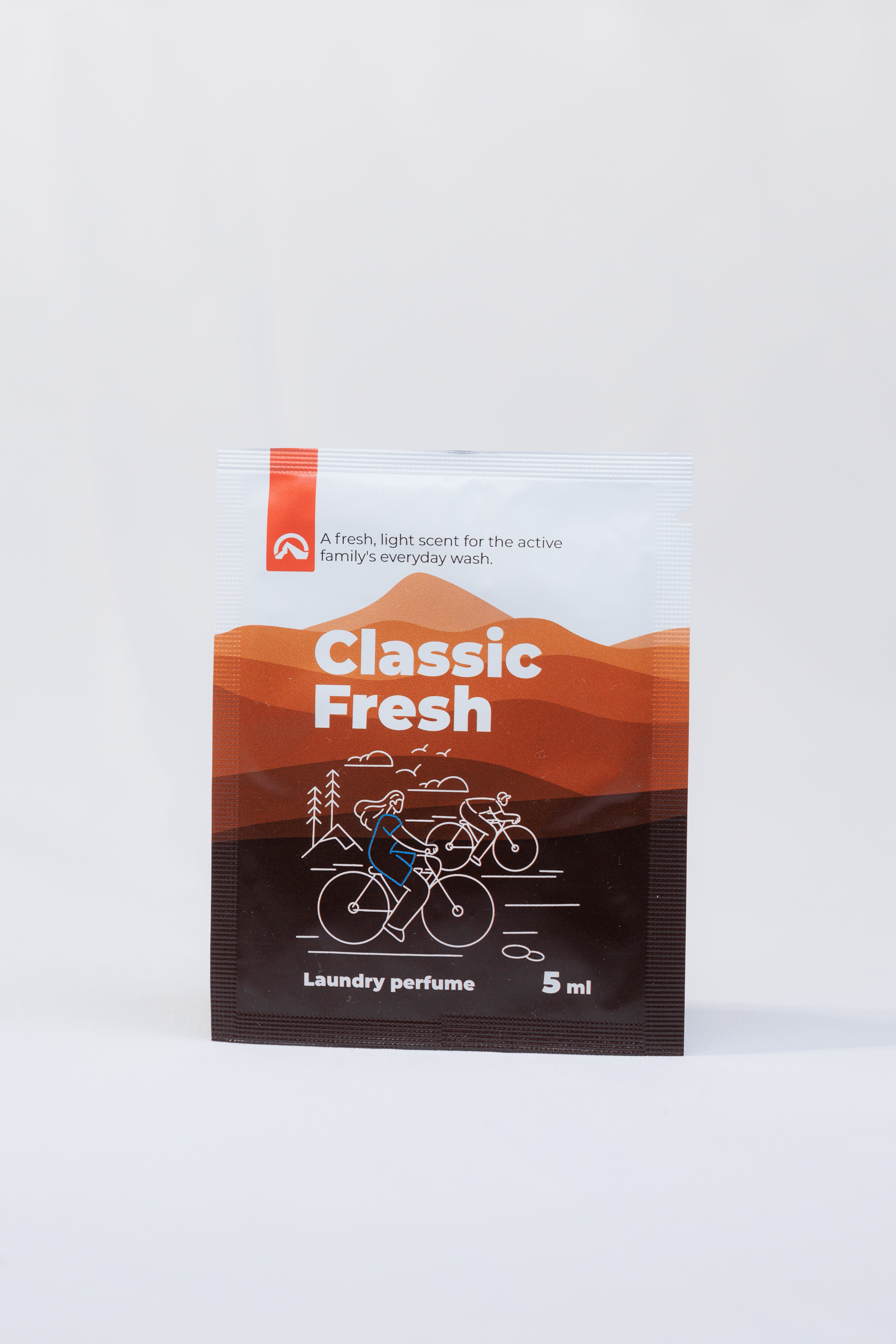 CLASSIC FRESH Parfum de rufe zilnic cu note florale 5ML